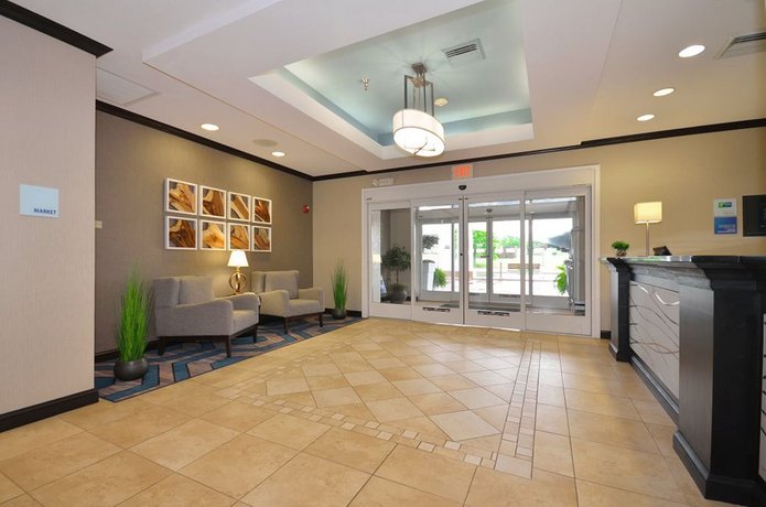 Holiday Inn Express Hotel & Suites Farmington (Missouri)