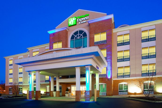 Holiday Inn Express Hotel & Suites Woodbridge (Virginia)