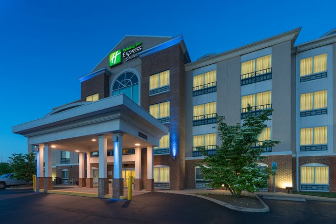 Holiday Inn Express Hotel & Suites Woodbridge (Virginia)