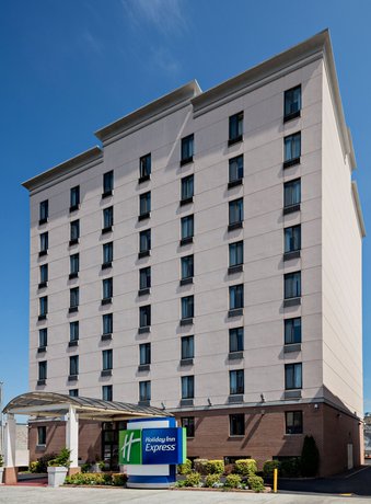 Holiday Inn Express Brooklyn