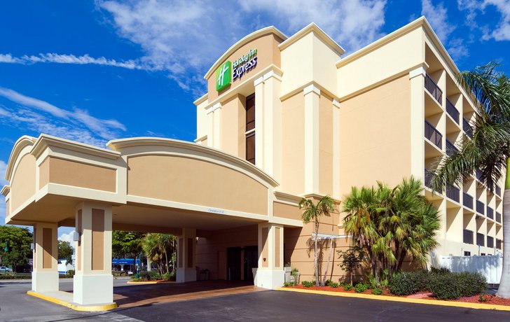 Holiday Inn Express Fort Myers Cape Coral