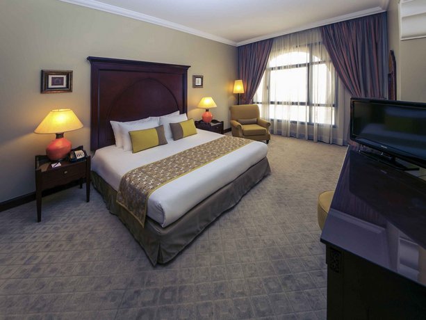 Mercure Grand Hotel Seef Manama