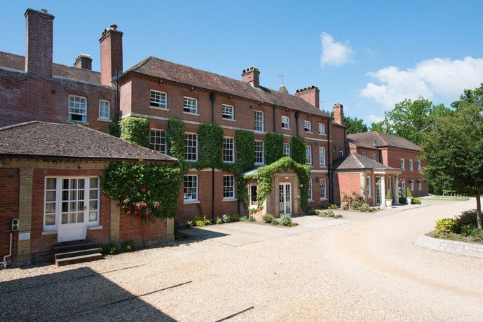 The Bartley Lodge Hotel Cadnam