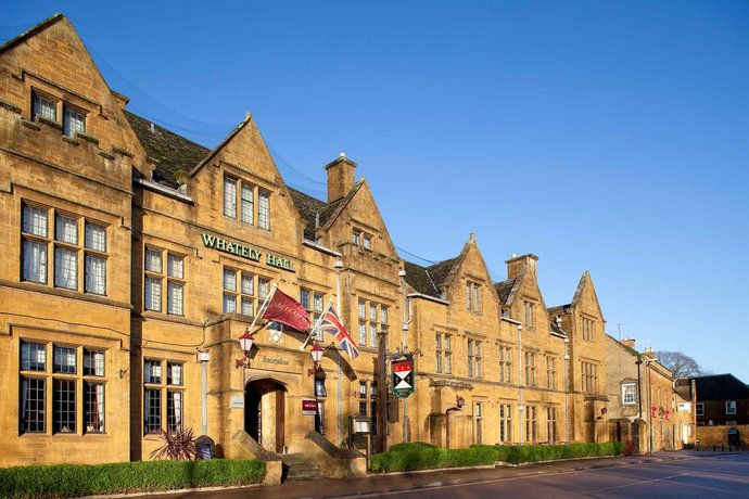 Mercure Banbury Whately Hall Hotel