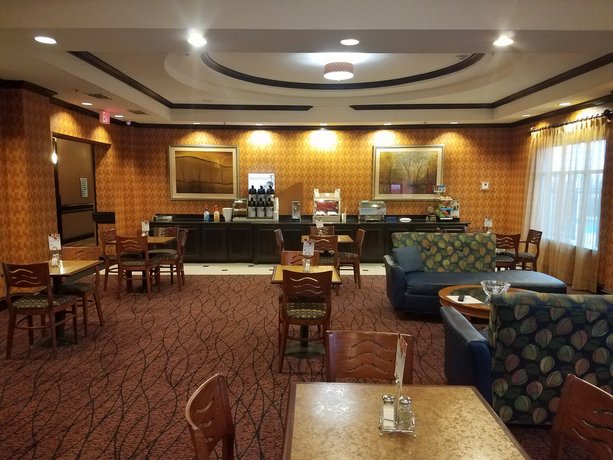 Holiday Inn Express Hotel & Suites Royse City