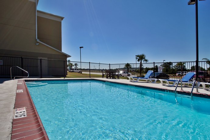 Candlewood Suites Lake Charles Sulphur