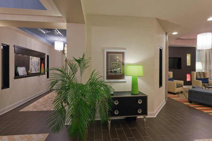 Holiday Inn Express & Suites Fulton (Mississippi)