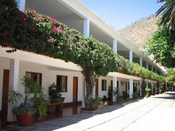 Los Olivos Hotel Oaxaca Compare Deals