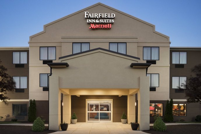 Fairfield Inn Suites Hartford Manchester Compare Deals - 