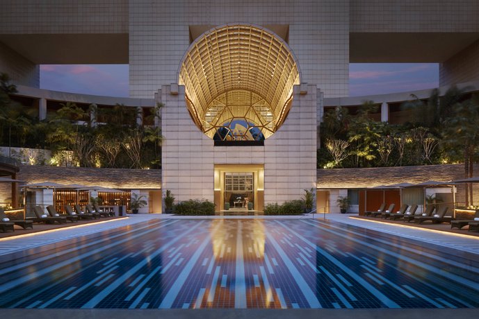 더 리츠칼튼 밀레니아 싱가포르, The Ritz-Carlton Millenia Singapore