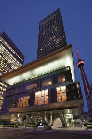 더 리츠칼튼 토론토, The Ritz-Carlton Toronto