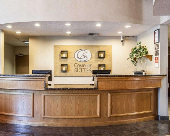 Comfort Suites Clackamas Compare Deals