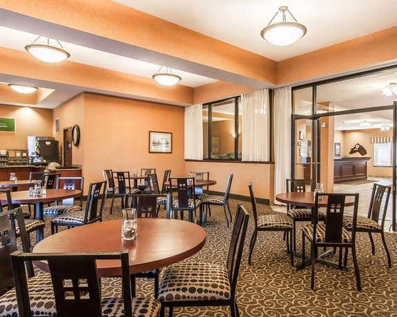 Comfort Suites Redmond Airport Compare Deals