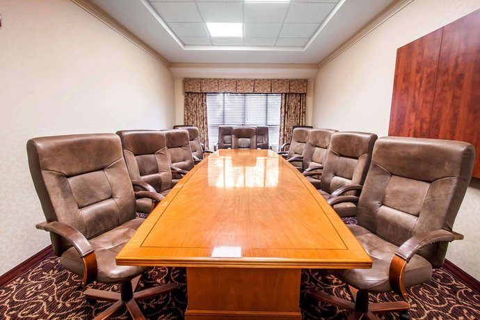 Comfort Inn And Suites Mcminnville Compare Deals