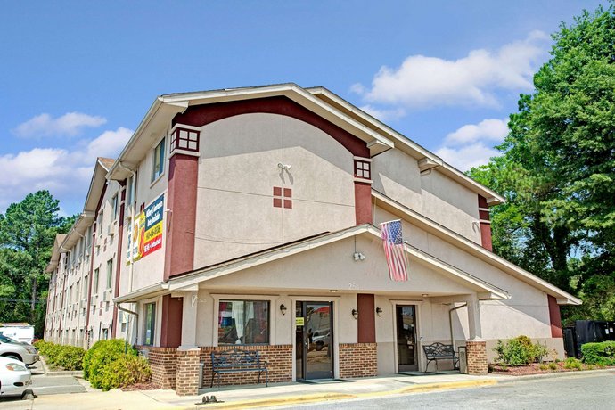 Super 8 By Wyndham Spring Lake Fort Bragg Compare Deals - 