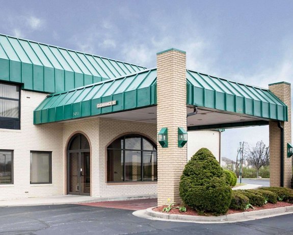 Quality Inn And Suites Indianapolis Compare Deals