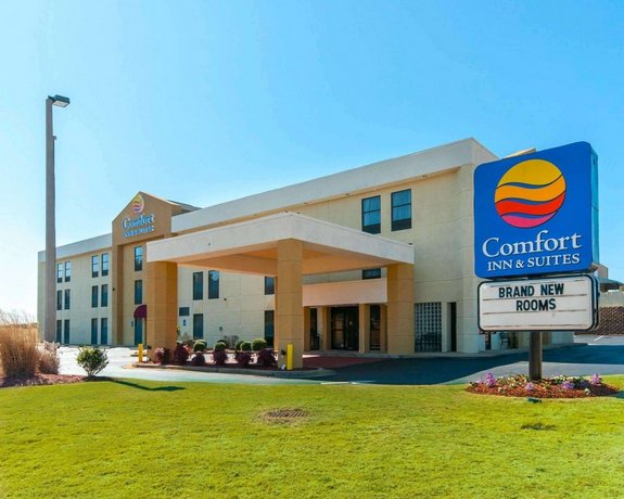 Comfort Inn & Suites LaGrange