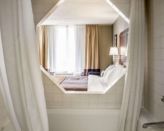 Comfort Inn Alliance Compare Deals