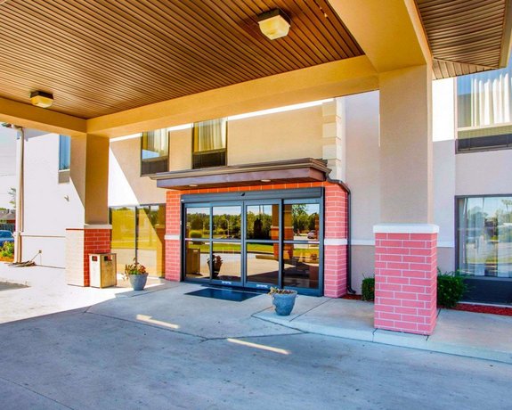 Comfort Inn Dayton Huber Heights Compare Deals