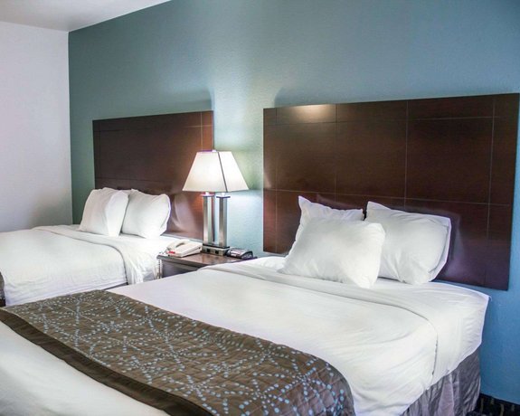 Quality Inn Akron Fairlawn Compare Deals