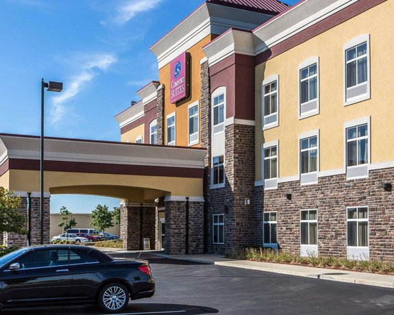 Comfort Suites Troy Compare Deals