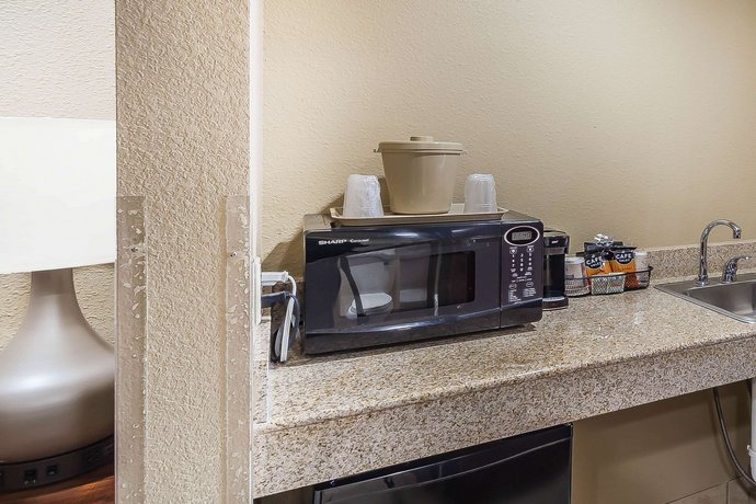 Comfort Suites Yukon Oklahoma City Compare Deals