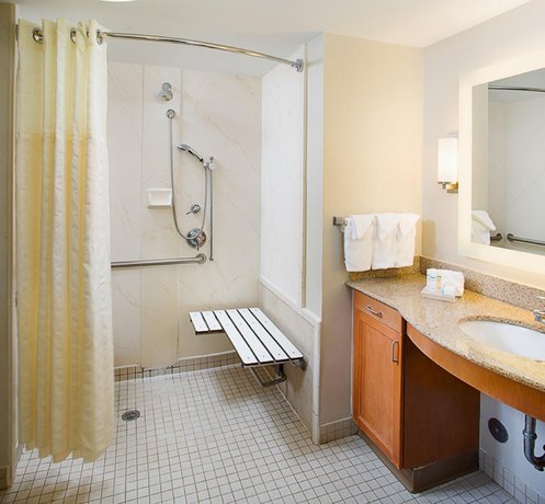 Homewood Suites Cleveland Solon