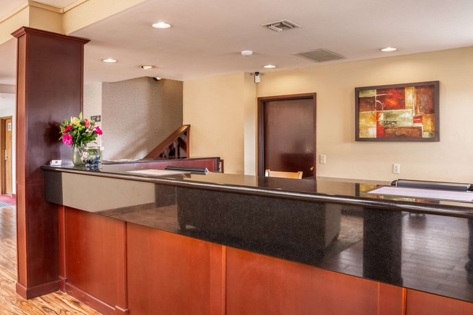 Clarion Inn Portland Compare Deals - 