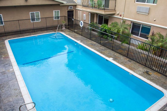 Comfort Inn Cockatoo Near Lax Hawthorne Compare Deals