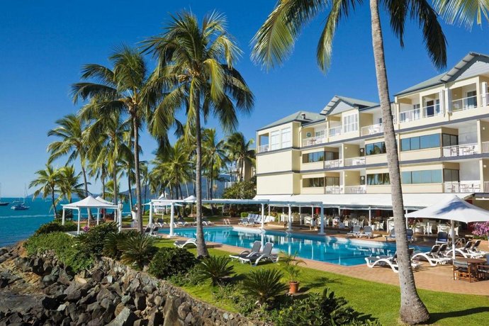 C Sea Resort Airlie Beach Compare Deals