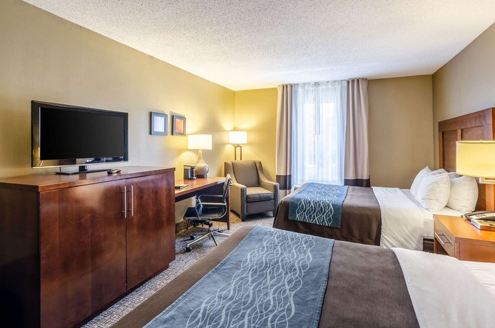 Comfort Inn Suites Christiansburg Radford Compare Deals
