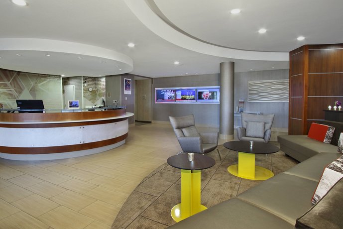 Springhill Suites By Marriott Madera Compare Deals
