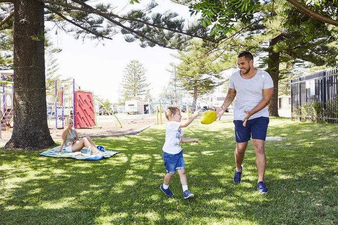 NRMA Stockton Beach Holiday Park,Newcastle:Photos,Reviews,Deals