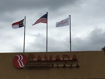 Ramada Hotel Airport South Charlotte (North Carolina)