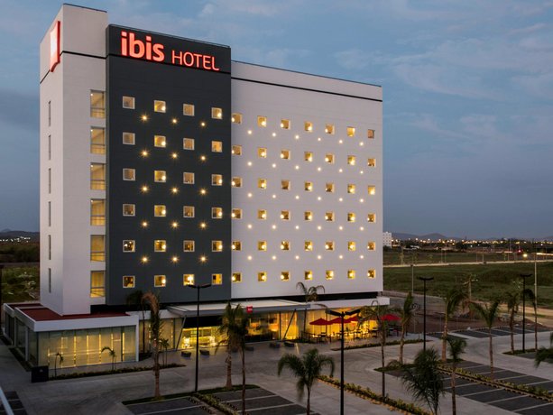 ibis Mazatlan Marina