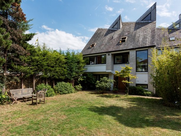 Veeve AwardWinning Waterside 5 Bed With View Isle Of Dogs