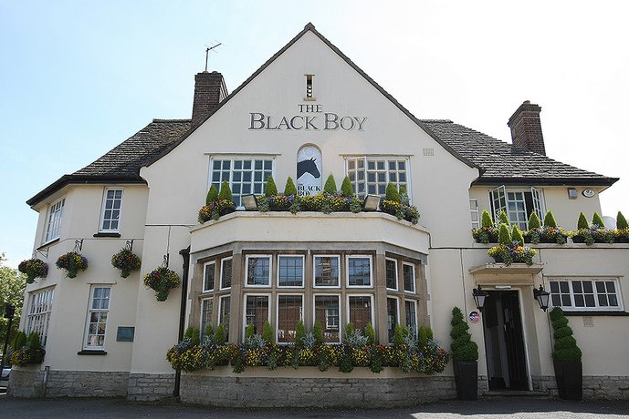 The Black Boy Pub & Hotel