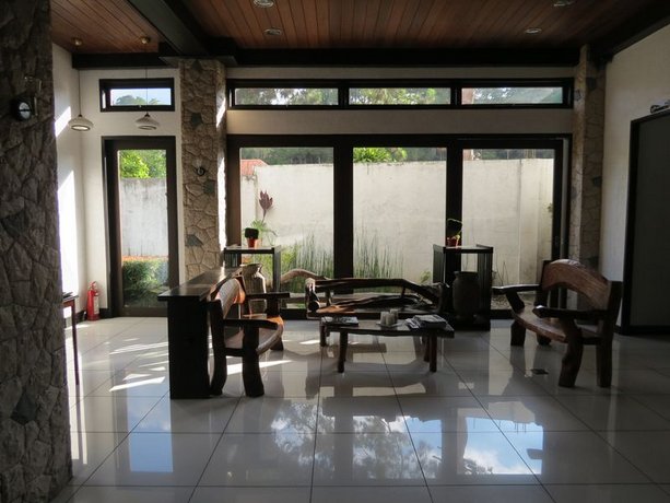 High Point Boutique Inn And Restaurant Baguio City Compare Deals About High Point Boutique Inn And Restaurant
