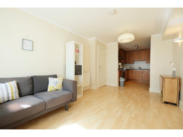 Cozy Bright & Clean 1BR Flat for 2 in London