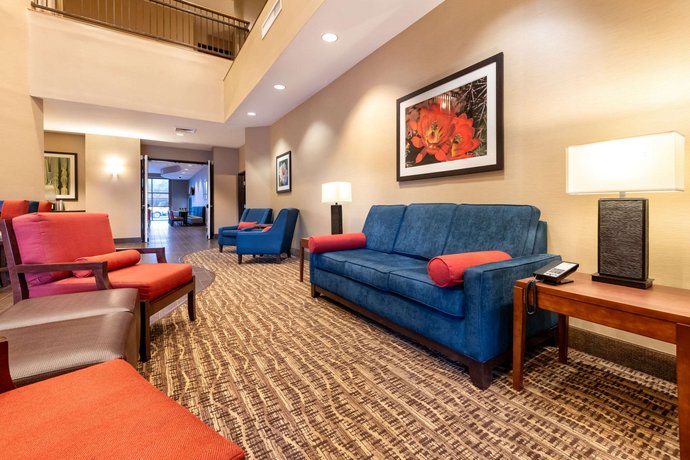 Comfort Suites Goodyear Compare Deals