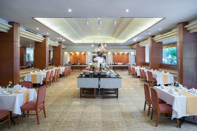 מלון דה טווין טווארס צילום של הוטלס קומביינד - למטייל (34)
