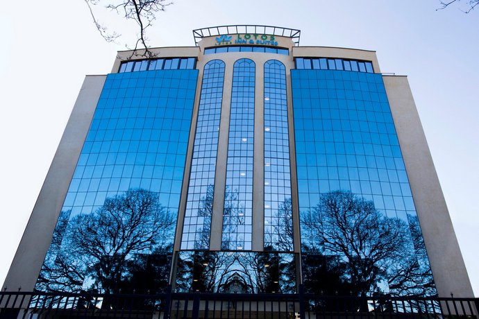 Lotos Inn & Suites, Nairobi