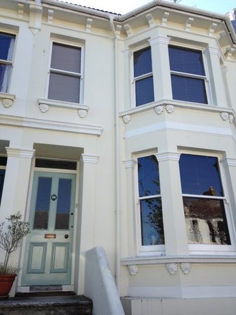 Homestay in Brighton near Brighton Toy and Model Museum