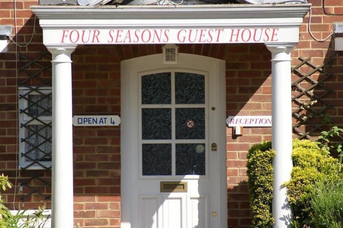All Seasons Guest House Gatwick
