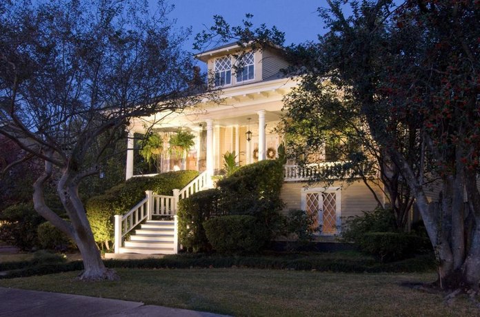 Southern Comfort Bed And Breakfast New Orleans Compare Deals
