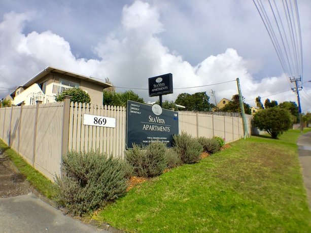 시 비스타 아파트먼트, Sea Vista Apartments