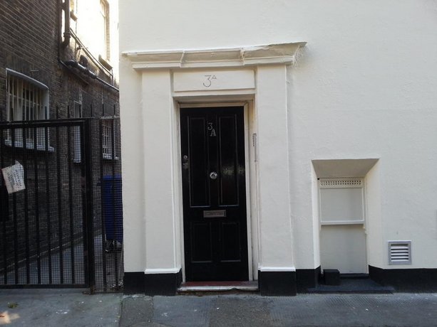 Kensington and Chelsea Apartment