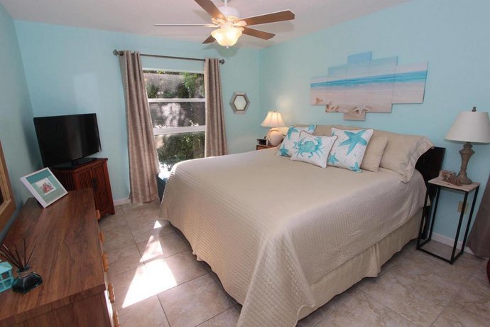 Beach Castle Resort Longboat Key Compare Deals About Beach Castle Resort Longboat Key