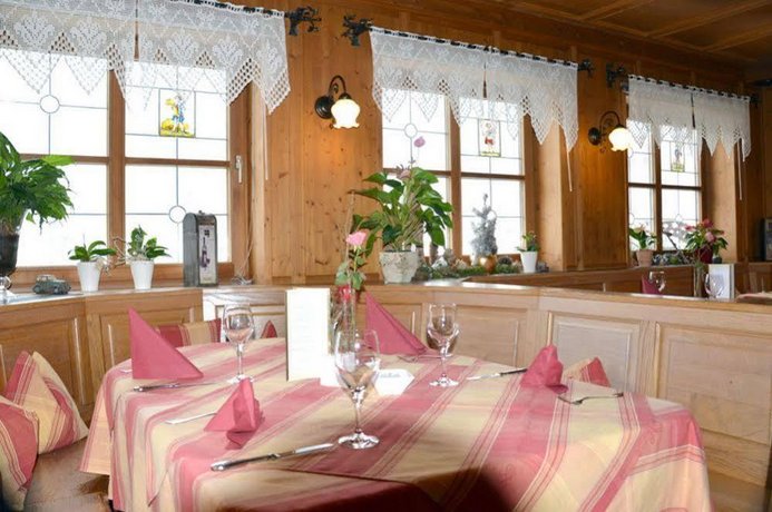 Hotel Restaurant Gasthaus Bonimeier Haiming Compare Deals - 