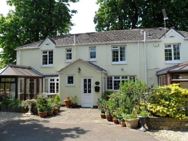 Coach House Cottage Bournemouth Compare Deals